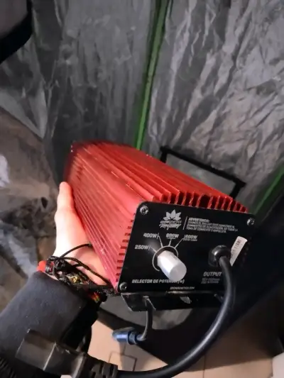 Balastro Electrónico Regulable Grow Genetics 600W - miniatura 1