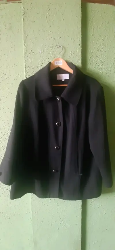 Abrigo negro elegante para mujer Viaressa - miniatura 1