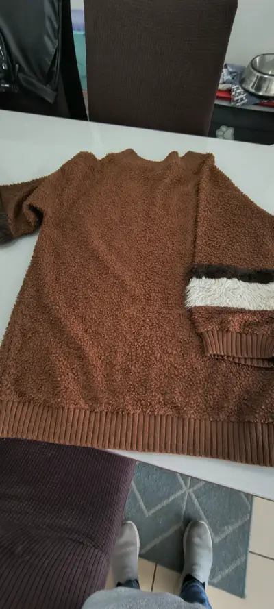Lote de ropa variada para mujer en buen estado - miniatura 2