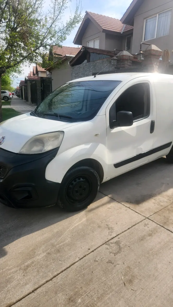 Furgón Fiat Fiorino 2017 en buen estado - 3