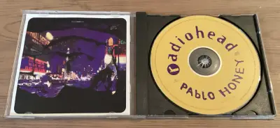 CD Radiohead Pablo Honey en buen estado - miniatura 3