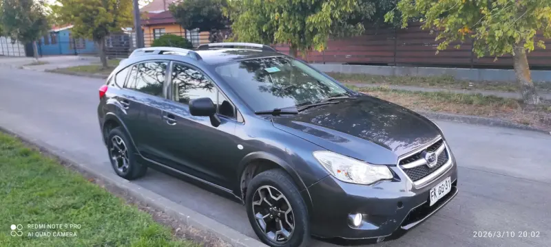 Subaru XV 2013 en buen estado - 4