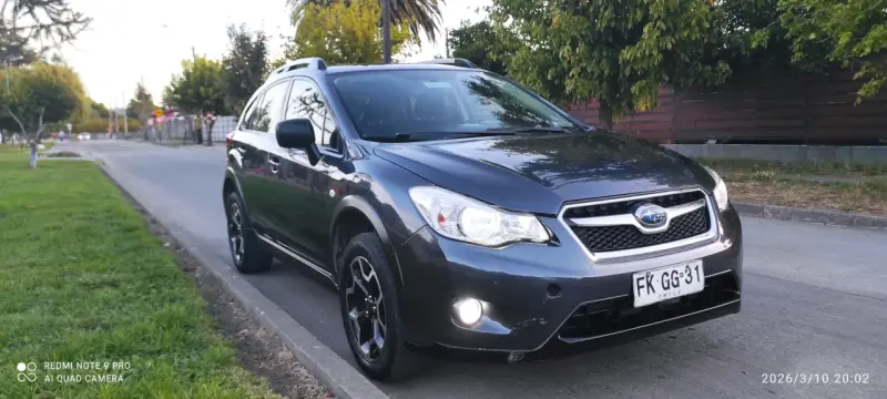 Subaru XV 2013 en buen estado - 5