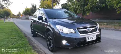 Subaru XV 2013 en buen estado - miniatura 5