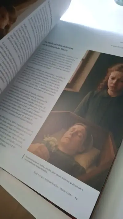 Libro Mujeres que Dejaron Huella Marie Curie - miniatura 2