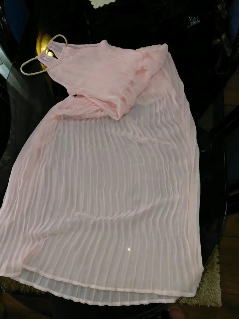 Vestido largo plisado rosa elegante - 2