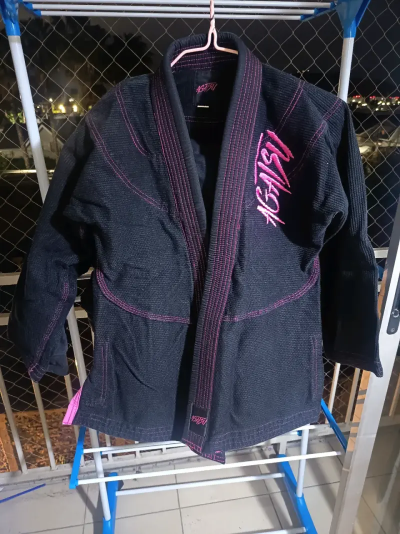 Kimono de Jiu-Jitsu Negro y azul - 1