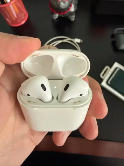 Audífonos inalámbricos con estuche de carga - miniatura 6