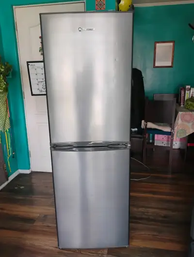 Refrigerador Mademsa de acero inoxidable - miniatura 1