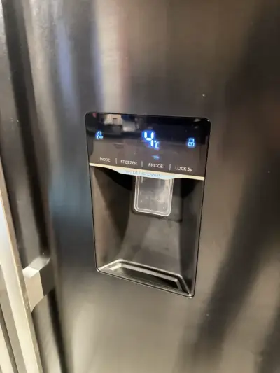 Refrigerador Side by Side con Dispensador de Agua - miniatura 2