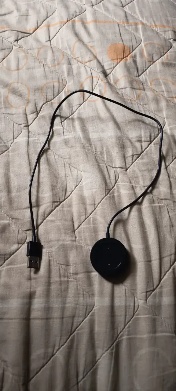 Reloj inteligente Xiaomi Mi Watch con cargador
