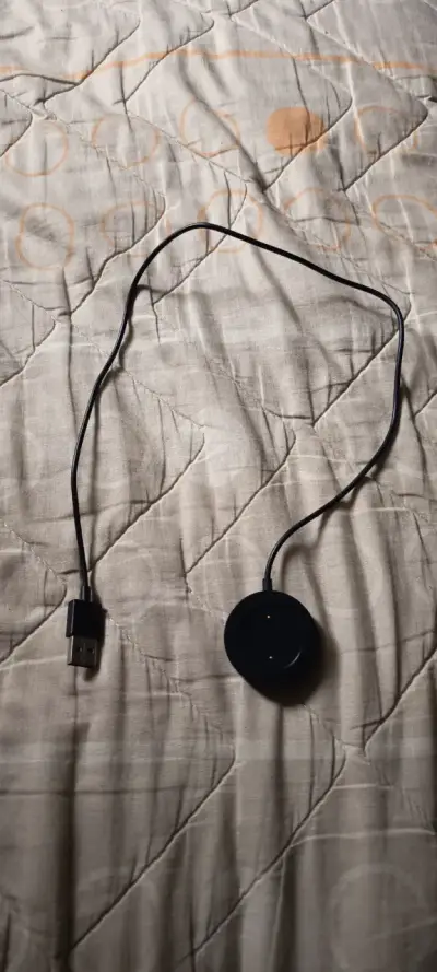 Reloj inteligente Xiaomi Mi Watch con cargador - miniatura 1