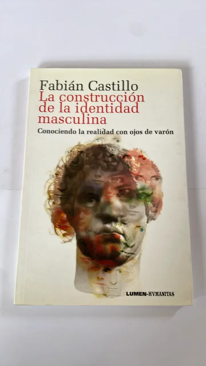 Libro 'La Construcción de la Identidad Masculina' de Fabián Castillo