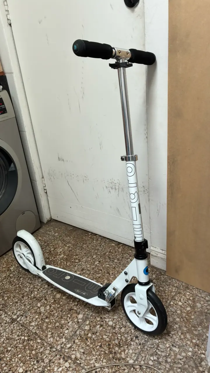 Scooter plegable blanco para adultos Micro - 1