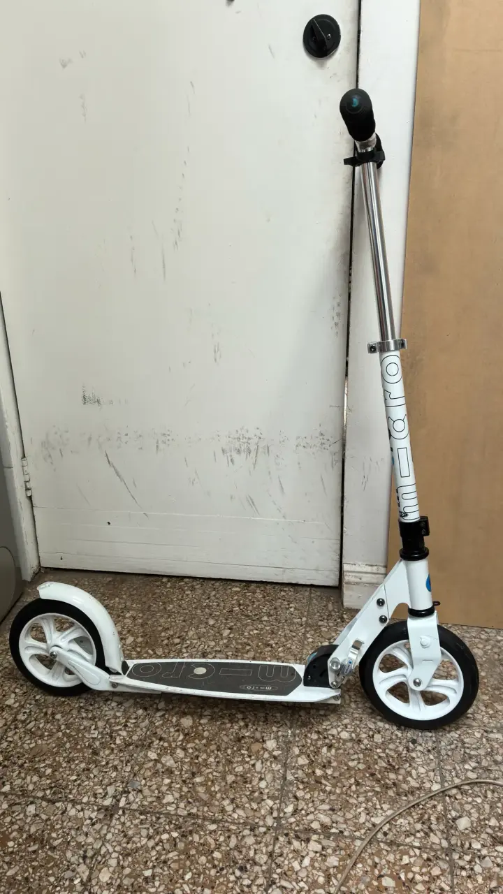 Scooter plegable blanco para adultos Micro - 2