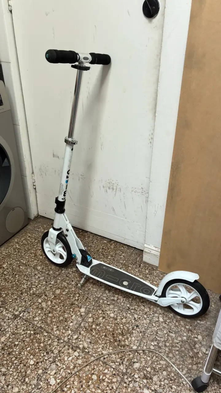 Scooter plegable blanco para adultos Micro - 3