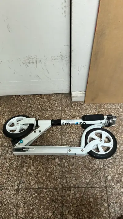 Scooter plegable blanco para adultos Micro - miniatura 4