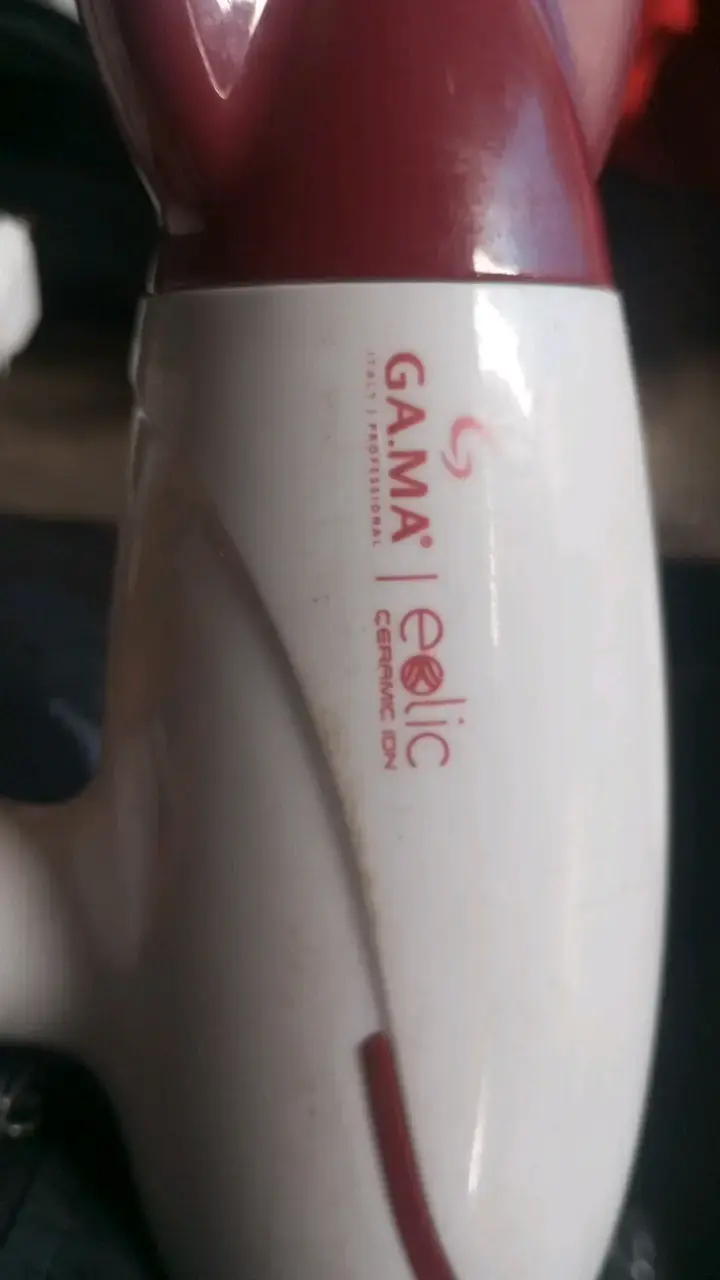Secador de Pelo Gama Eolic Ceramic Ion - 1