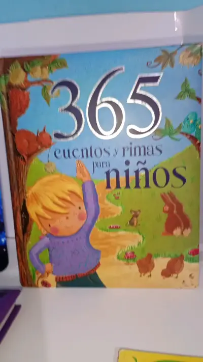 Colección de libros infantiles variados - miniatura 5