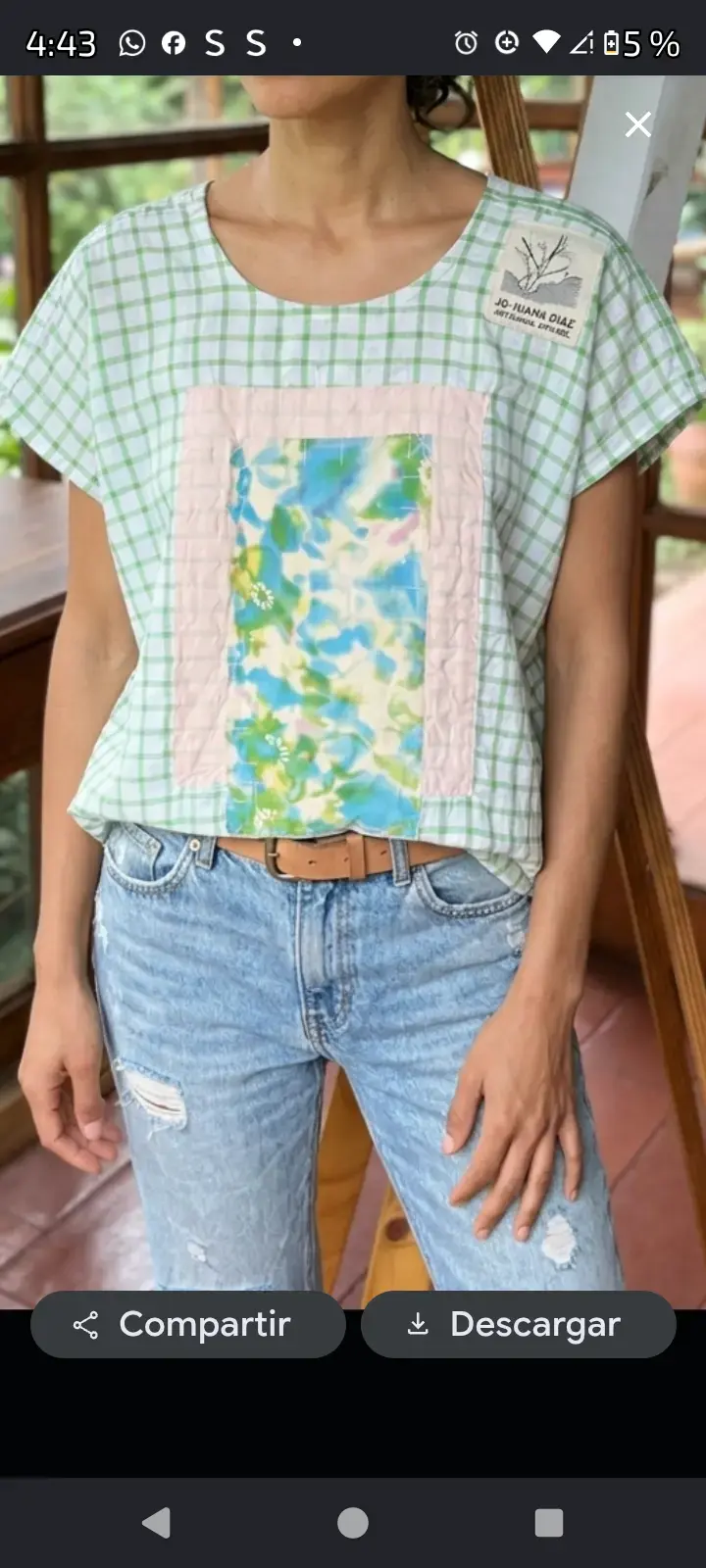 Blusa de Algodón Cuadros Verdes con Diseño Único - 2