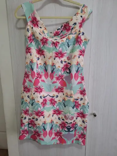 Vestido floral- talla 44 - miniatura 2