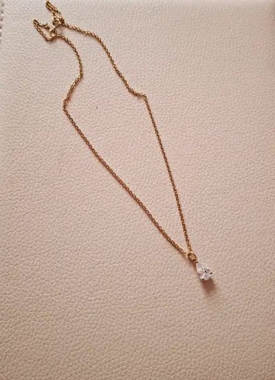 Collar de cadena dorada con colgante de cristal - miniatura 2