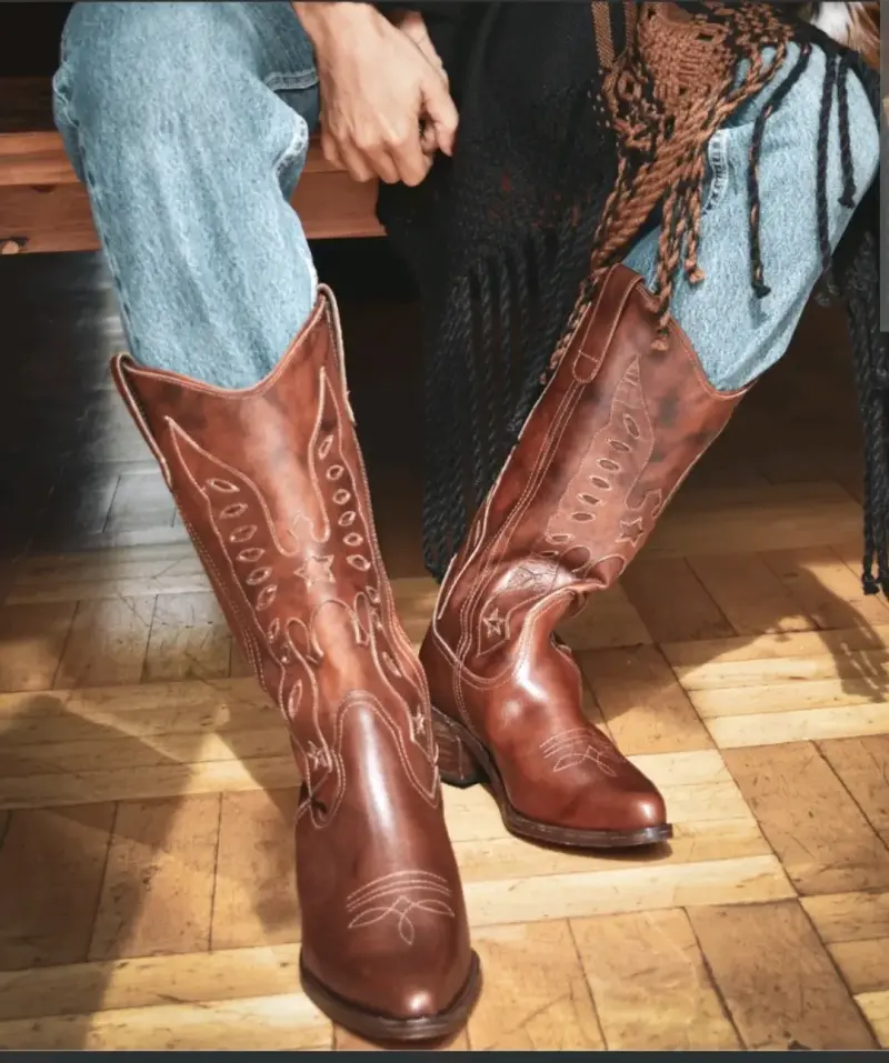 Botas vaqueras de cuero marrón para hombre - 1
