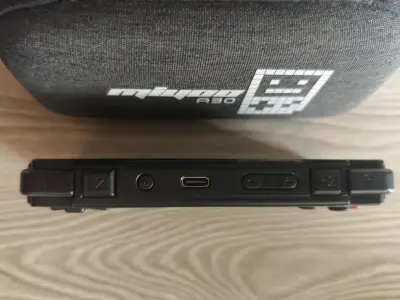 Miyoo A30 Consola Retro + 64 gb - miniatura 3