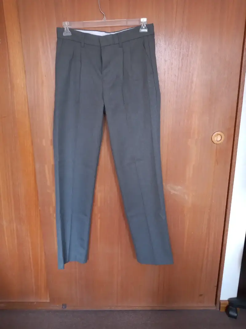 Pantalón de vestir gris - 2