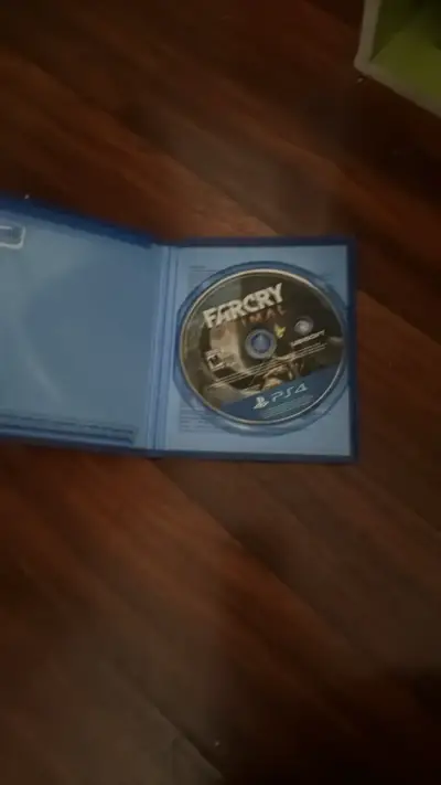 Far Cry Primal para PS4 en buen estado - miniatura 1
