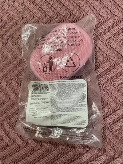 Cepillo de masaje capilar Avon rosa - miniatura 3