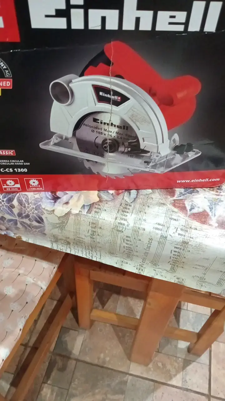 Sierra Circular Einhell TC-CS 1300 185mm - 1