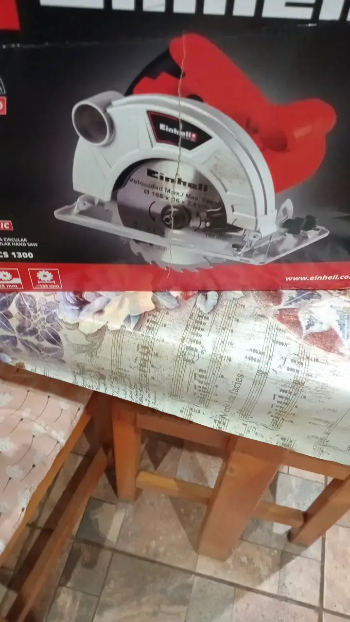 Sierra Circular Einhell TC-CS 1300 185mm - 2