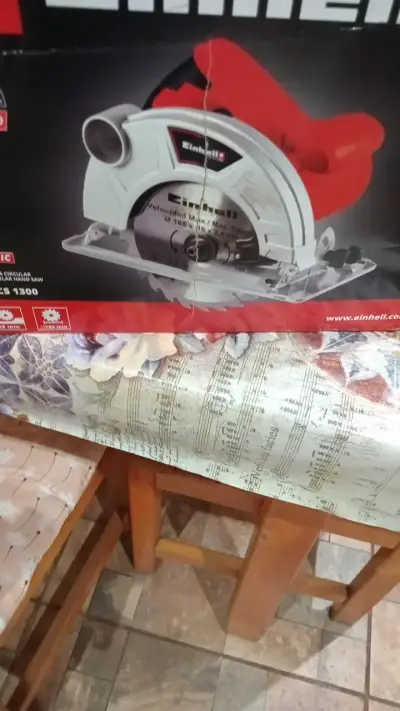 Sierra Circular Einhell TC-CS 1300 185mm - miniatura 2