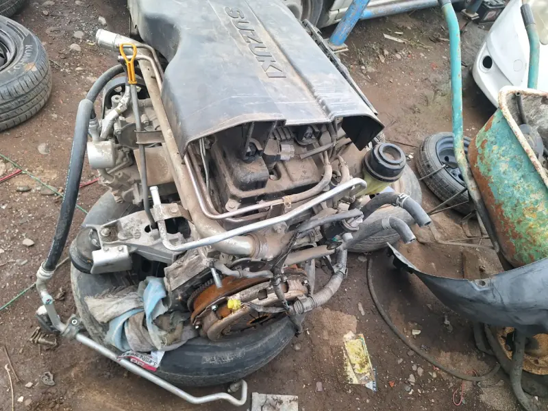 Motor usado Suzuki gran nómade en buen estado - 2