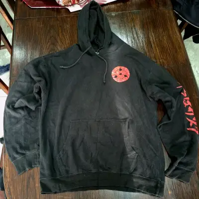Polerón con capucha Naruto Shippuden negro - miniatura 2