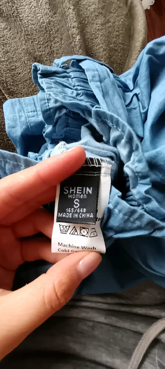 Shorts azules de mujer con cinturón Shein - 3