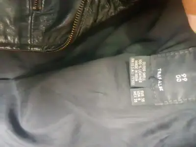Chaqueta de cuero negra Zara Trafaluc - miniatura 2