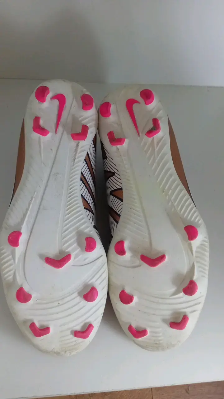 Botines de fútbol Nike Mercurial bronce y azul - 4