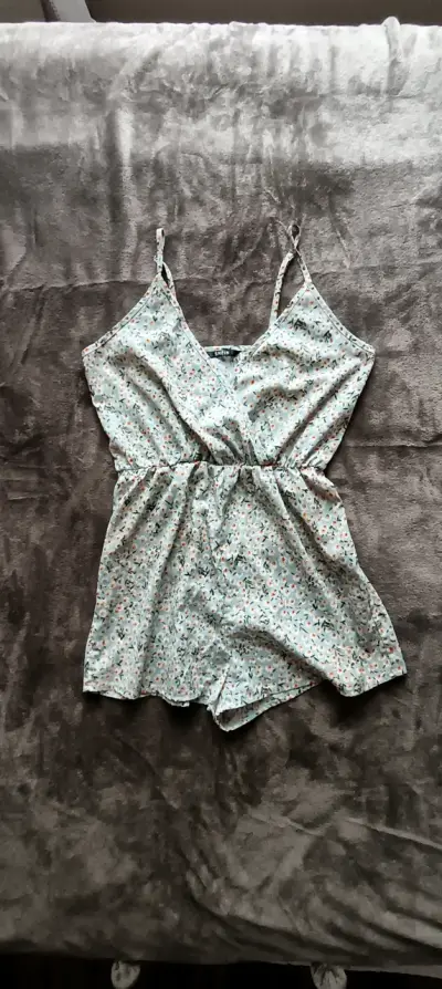 Enterito corto floral Shein para mujer - miniatura 1