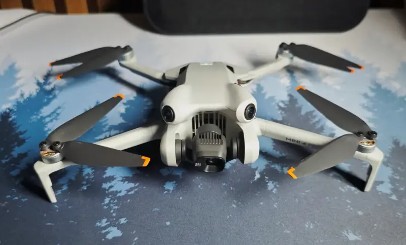 Drone DJI Mini 4 Pro (Solo Dron+ bateria) - 1