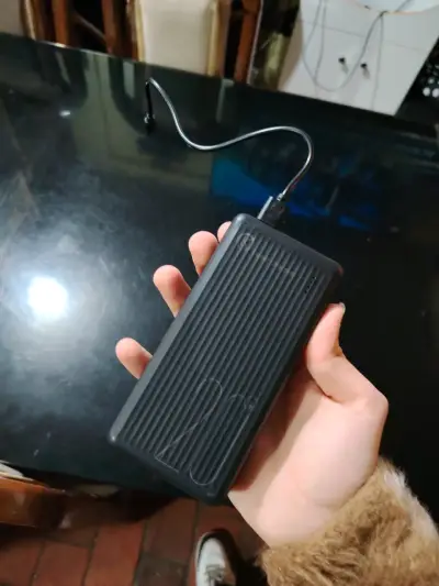 Power bank de alta capacidad 20000mAh - miniatura 1