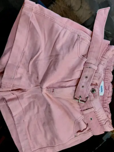 Shorts rosados con cinturón Sybilla - miniatura 1
