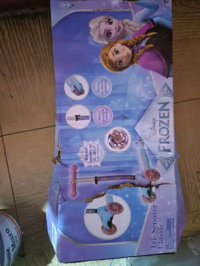 Patinete infantil Disney Frozen con freno trasero - miniatura 1