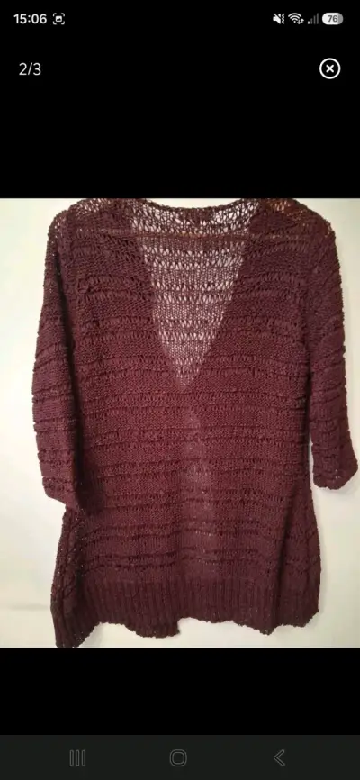 Cárdigan tejido a crochet color burdeos - miniatura 2