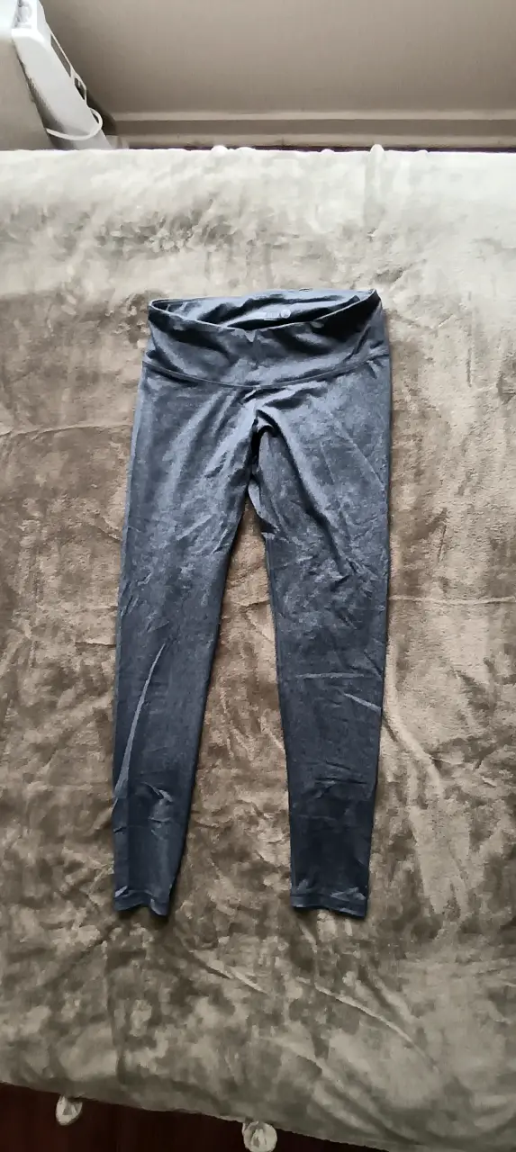Leggings deportivos gris oscuro para mujer