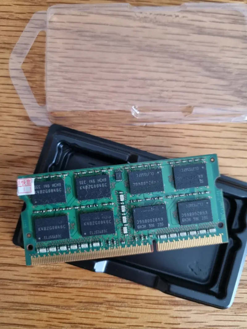 Memoria RAM Samsung 4GB DDR3 - 2