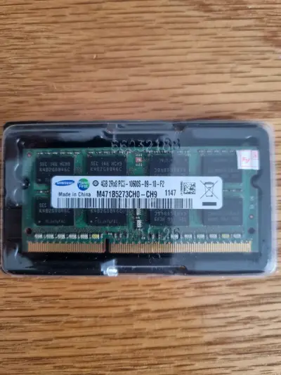 Memoria RAM Samsung 4GB DDR3 - miniatura 3