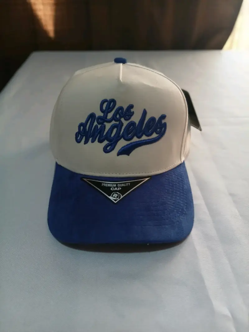 Gorra de béisbol premium con visera plana - 6