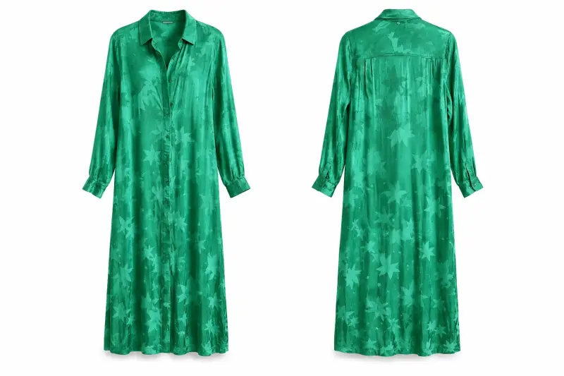 Camisa larga verde con estampado floral